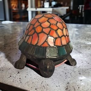 Vintage Tiffany style turtle lamp.